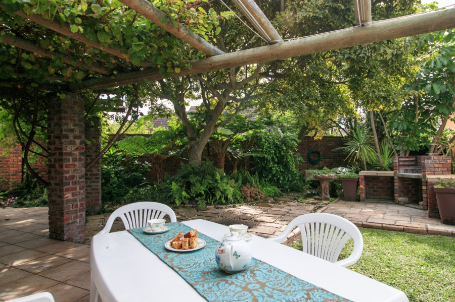 3 Bedroom Property for Sale in The Island Western Cape